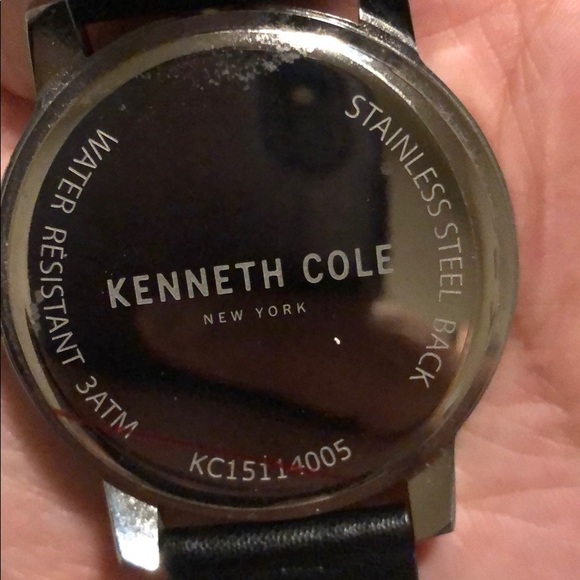 Kenneth Cole Watch - Picture 4 of 5